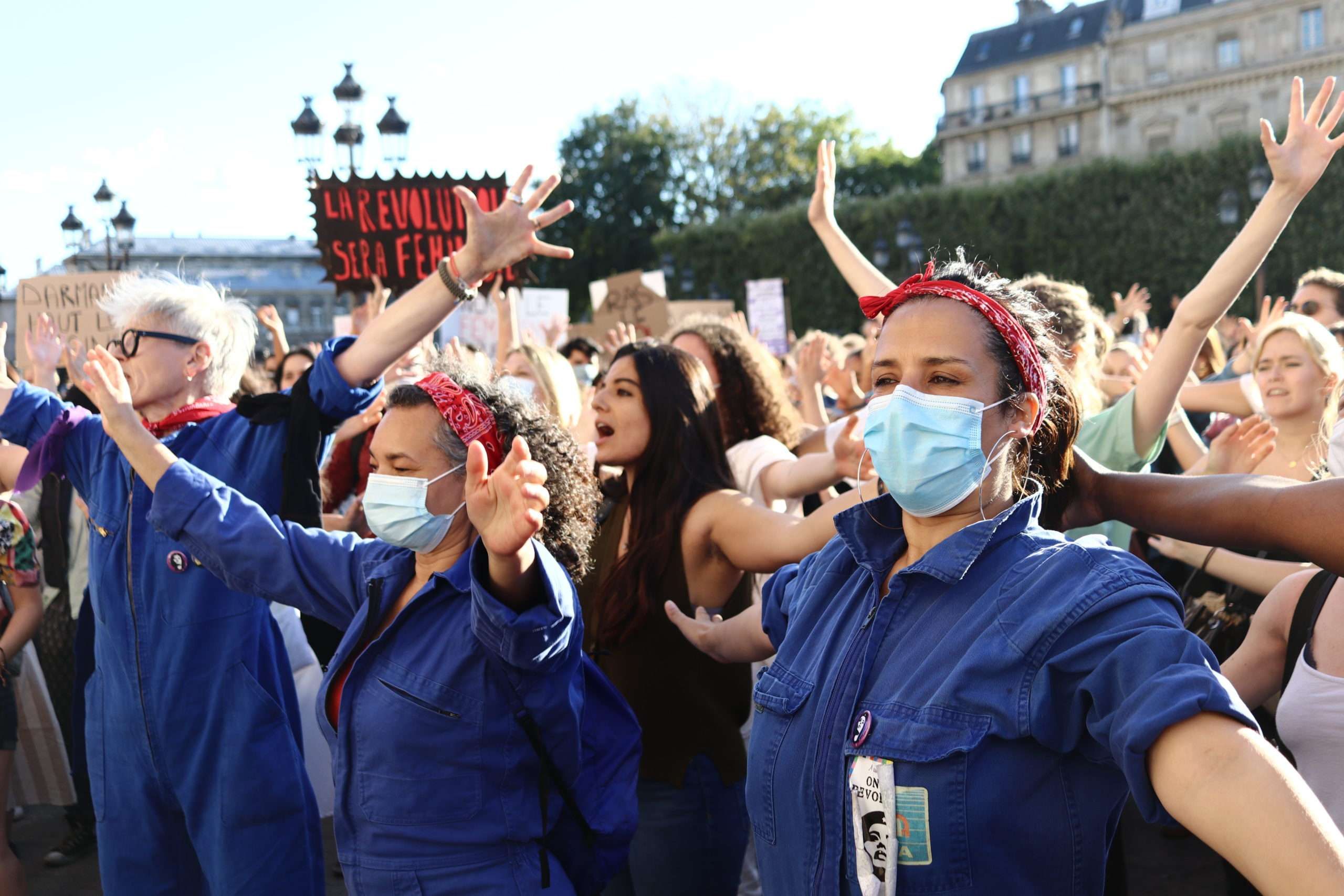 OMONDO DOSSIER VISIONS 2 : Les Ultra-Féministes et leur Lutte Déplacée : Un Féminisme qui Ne Sépare Pas