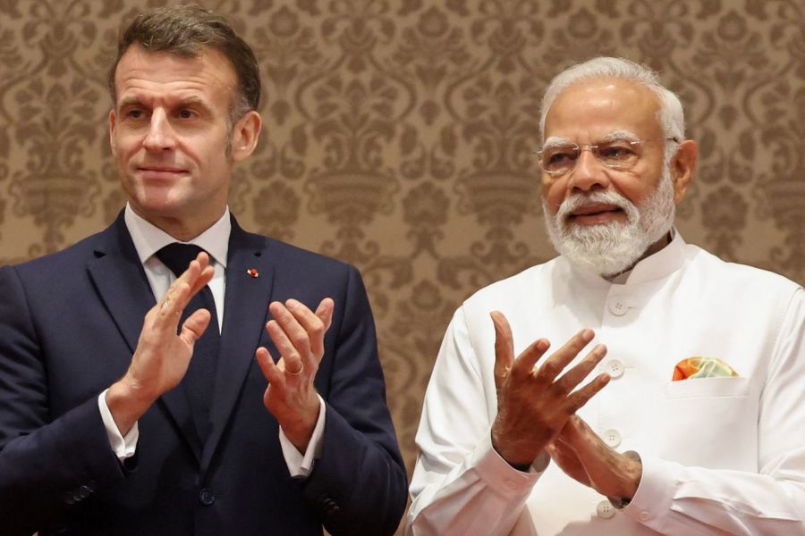 Sommet de Bombay 2026 : Macron et Modi scellent l'axe Paris-Delhi contre l'hégémonie de la Silicon Valley