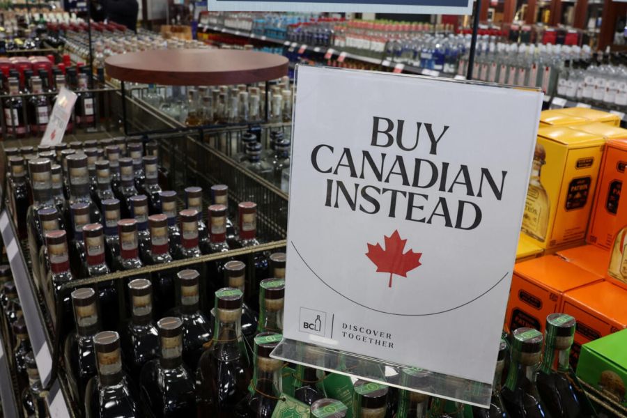 Les tarifs douaniers américains provoquent un boycott des Québécois : impacts économiques bilatéraux