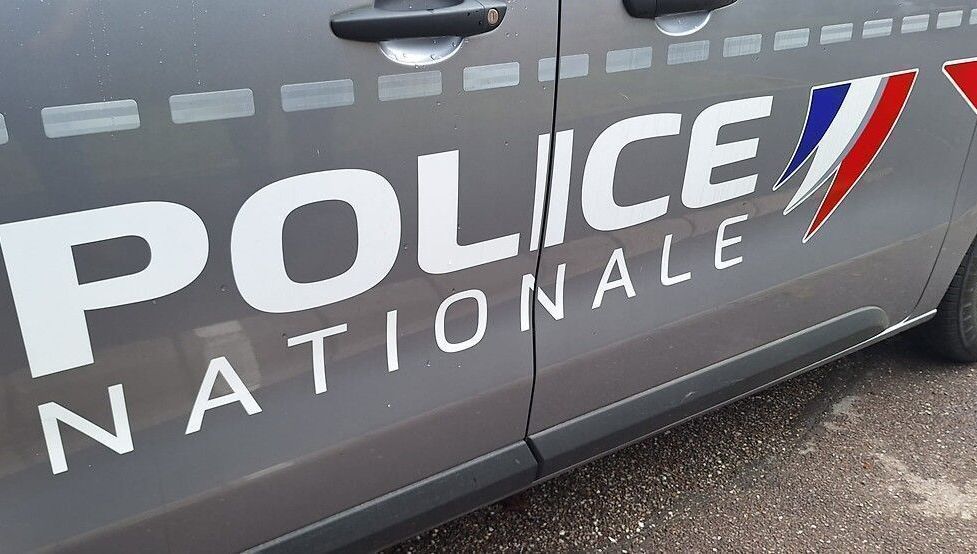 Bordeaux : agressé par trois hommes cagoulés en marge du blocage de Sciences Po, un militant LFI a porté plainte