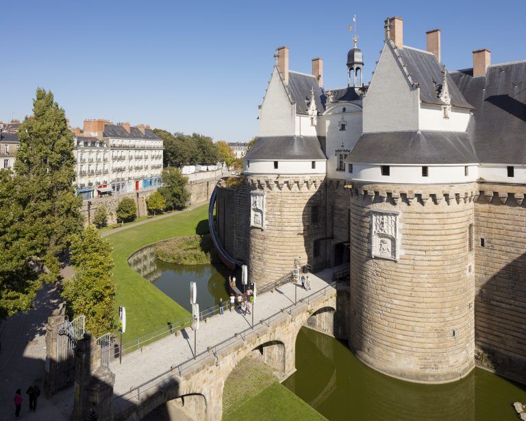 Nantes : un îlot de fraîcheur envisagé au château des ducs de Bretagne