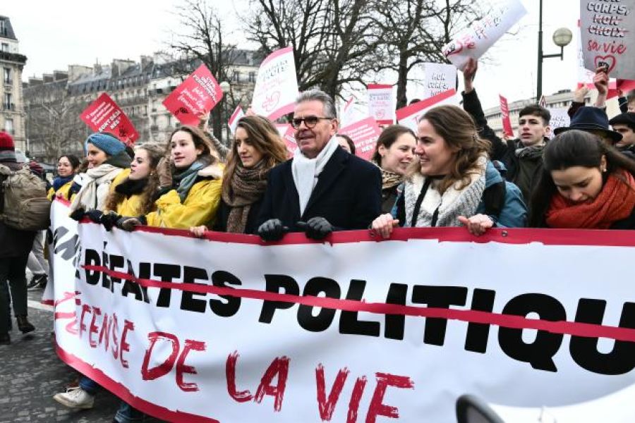 50 ans de la loi Veil : Une marche pour la vie qui divise
