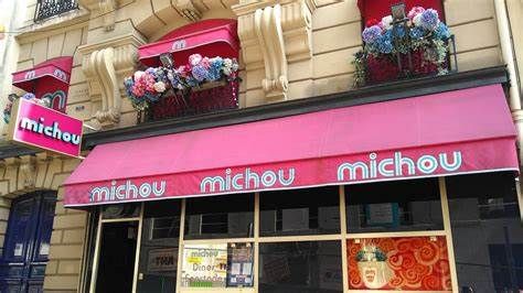 La fin d'une Belle époque : Chez Michou ferme ses portes à Montmartre