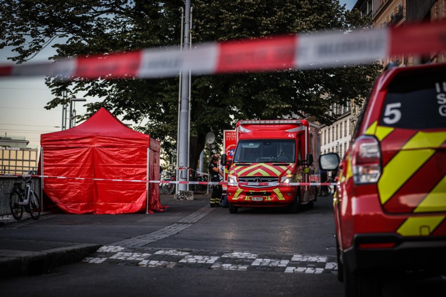 Onze personnes poignardées à la sortie d’un supermarché, la violence urbaine sous tension