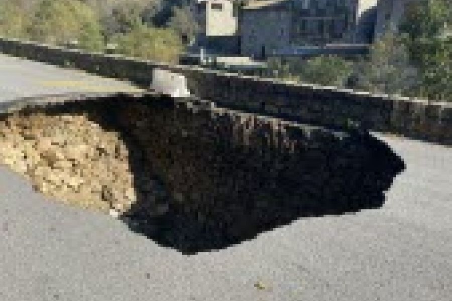 OMONDO CATASTROPHE - Ardèche : Décès d'une femme dans un trou formé par les inondations