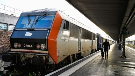 Panne majeure sur la ligne Paris-Clermont, 12 heures de retard Une nouvelle défaillance sur la "ligne maudite"