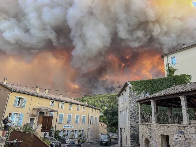 Incendies en Série : Plus de 46 000 Hectares Ravagés en France depuis le Début de l'Année