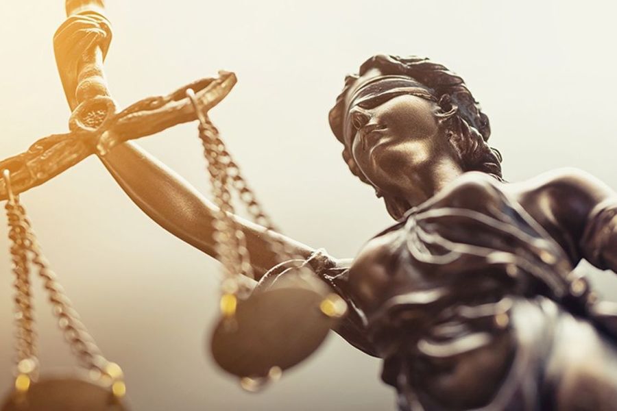 Réforme de la justice en France : Une réponse aux inégalités sociales ou un danger pour l’équité ?