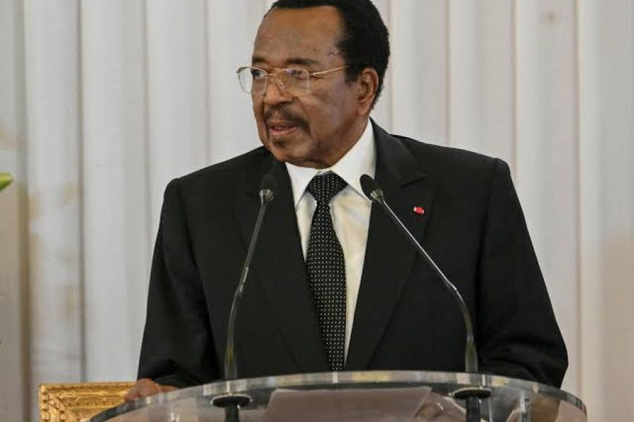 Le Cameroun en Pilote Automatique : Crise Institutionnelle et Malaise Politique Profond après les Absences de Paul Biya