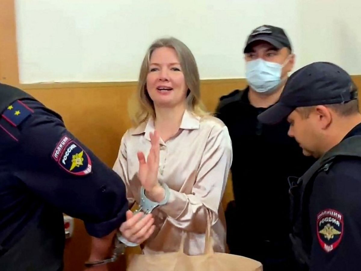 Olga Komleva condamnée à 12 ans de prison pour collaboration avec Alexeï Navalny – Une condamnation emblématique dans le contexte de la répression politique