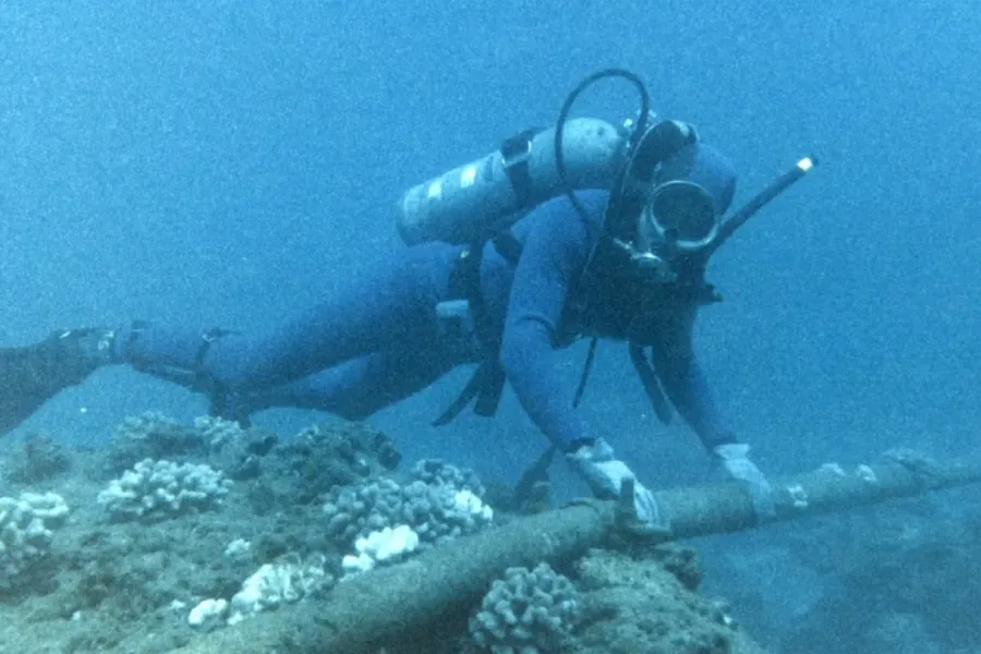 La Bataille Navale Silencieuse : La course aux câbles sous-marins et à l'Internet souverain