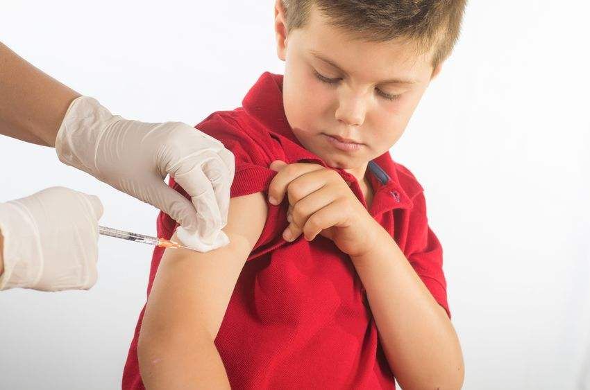 Méningite : Nombre de Cas "Particulièrement Élevé" - Faut-Il Vraiment Vacciner en Masse ?