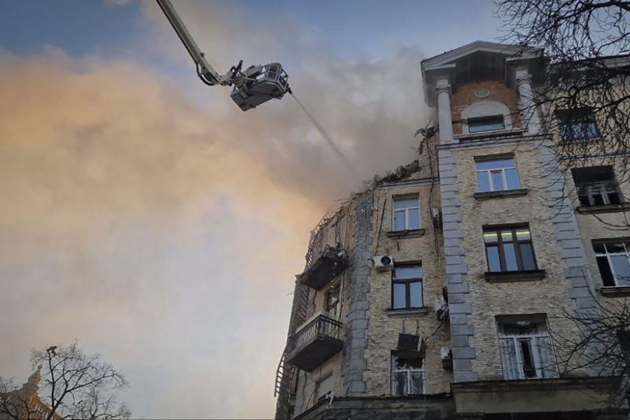 Ukraine : Le bilan de la frappe de drones russes sur le centre de Kiev monte à deux morts