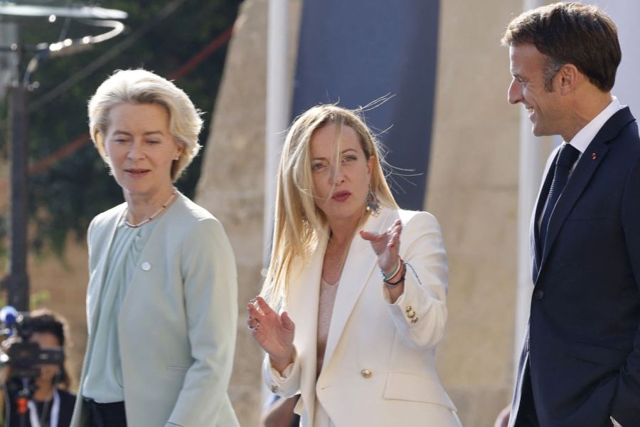 G7, Giorgia Meloni agacée par Emmanuel Macron lors de l’ouverture du sommet