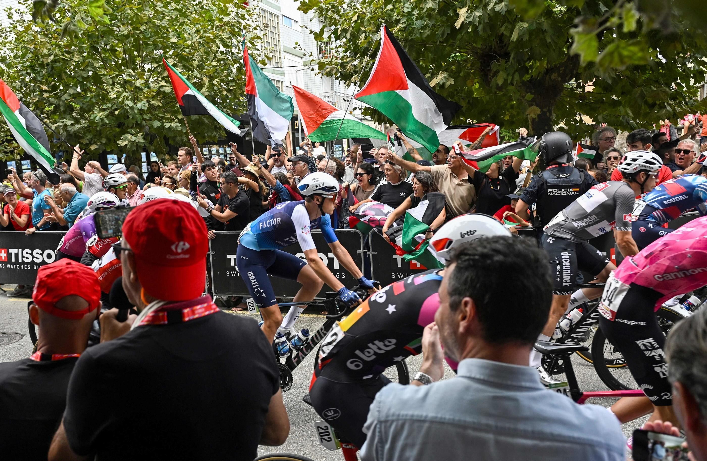 La Vuelta sous tension – manifestations propalestiniennes, soutien officiel de Netanyahu